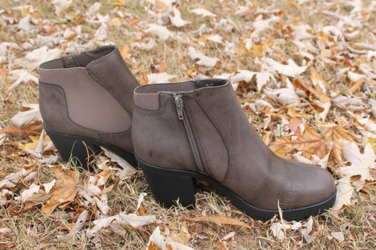 Camtrade Shoes and Boots Featured in Holiday Gift Guides